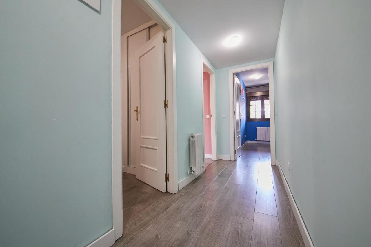 Apartamento Las Rozas Village Exterior photo