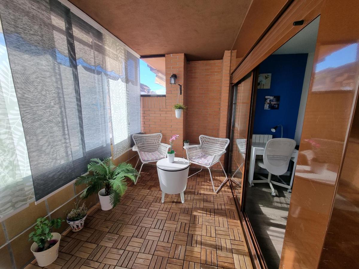 Apartamento Las Rozas Village Exterior photo